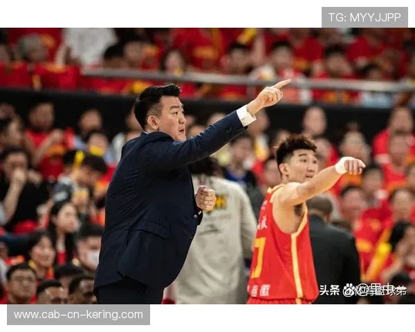 主帅赛后深夜开会，球队内部被曝“气氛紧绷”