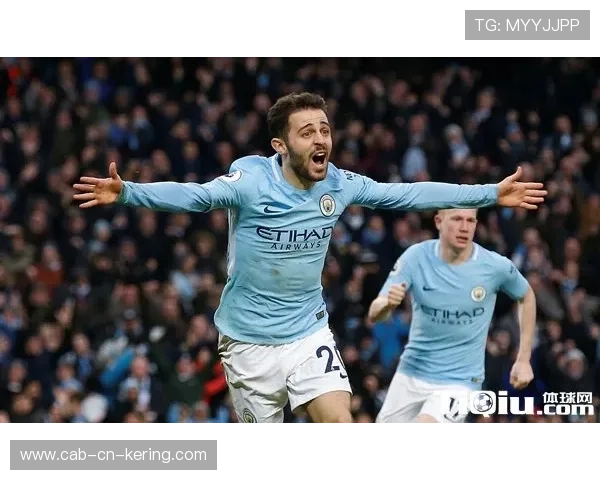 德布劳内送出高难度外旋弧线长传,曼城一脚到位 德布劳内送出高难度外旋弧线长传,曼城一脚到位